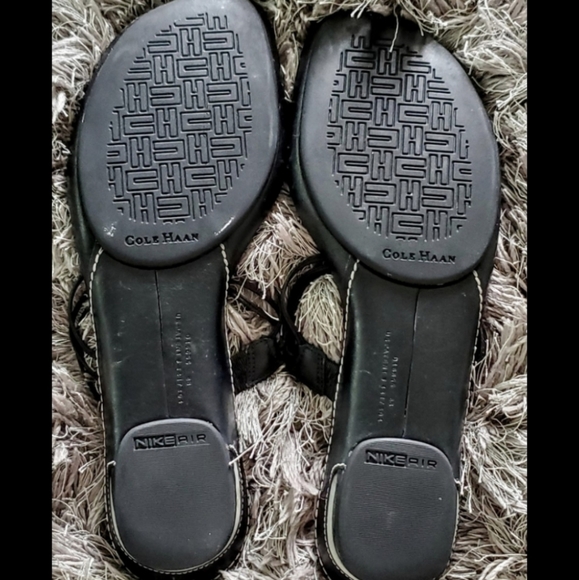 SOLD Cole Haan Sandals - Picture 5 of 11